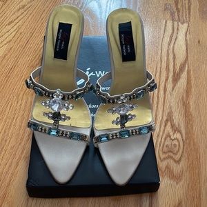 La j-wanti 4” gem stone heels size 7.5